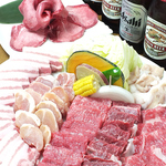 様々な種類が楽しめるお得な盛り合わせセットメニューをご用意。ご家族や団体様でのお祝い・宴会にも