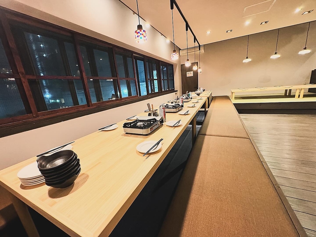 リニューアルした『鶴の間』最大３０名様までご利用できます。宴会で是非！