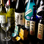 焼酎・日本酒・ワインをメインに種類豊富にお酒をご用意。お食事とご一緒にお楽しみください。