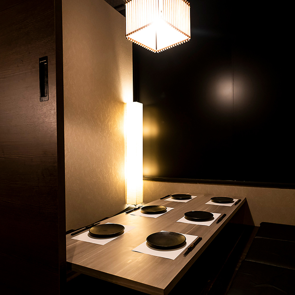 個室席は2名様～ご案内可能！デートや記念日、接待にもおすすめです！