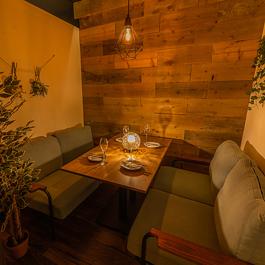 町田/肉バル/駅チカ/飲み放題/貸切/女子会/イタリアン/完全個室/誕生日/デート/合コン/喫煙可/居酒屋