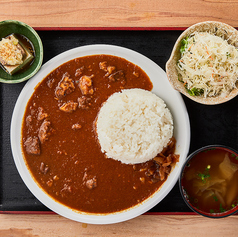 完全手作り！アケボノヤの牛スジカレー