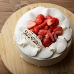 当店はサプライズ大歓迎☆お祝いの際など、ケーキのお持ち込みも可能です♪お気軽にご相談ください！