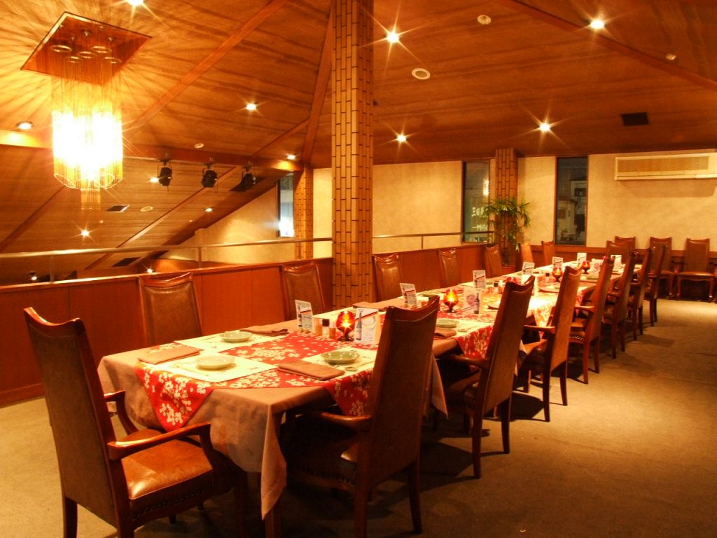 ２階席は１階とは又違う雰囲気。お祝事・パーティーに40名まで利用できます♪