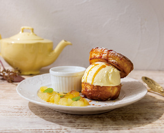 【デザート】りんごとカラメルソースのクイニーアマン