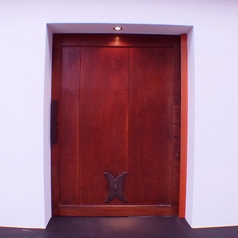 炉端焼 KURAGE 若草通りの外観1