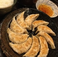 料理メニュー写真 焼き餃子(8個)