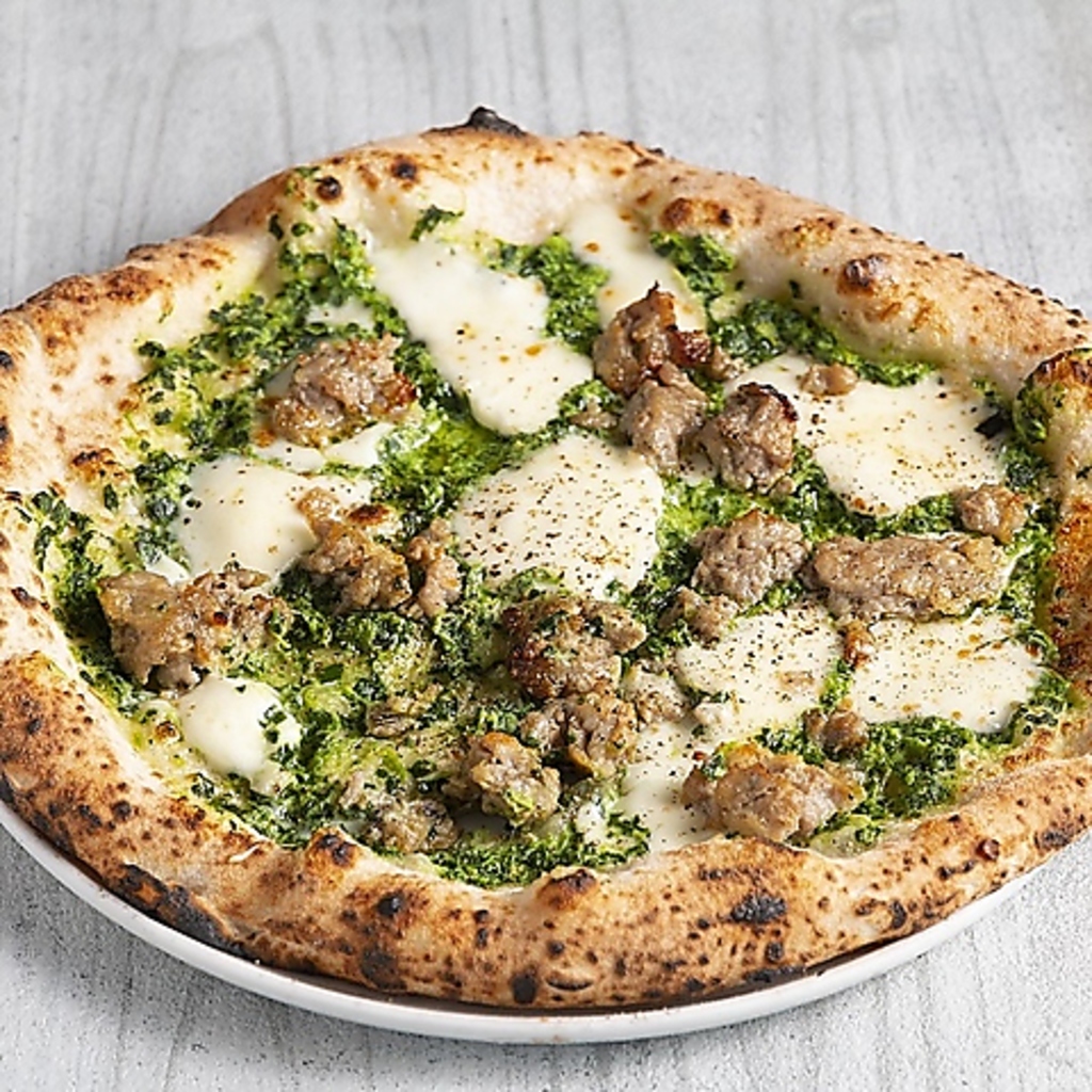 西宮北口 阪急西宮ガーデン ピザ イタリアン ランチ 飲み放題 女子会 誕生日 個室 デザート ケーキ