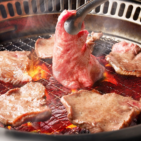 A5ランクの黒毛和牛焼肉×食べ放題 個室完備◎ 炭治郎 渋谷本店