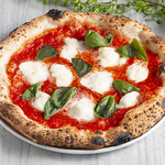 西宮北口 阪急西宮ガーデン ピザ イタリアン ランチ 飲み放題 女子会 誕生日 個室 デザート ケーキ