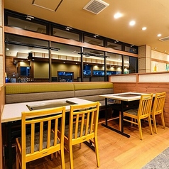 鉄板イタリアン サルーテの雰囲気3