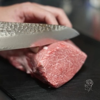 極上和牛の旨味を引き出す、贅沢な肉料理