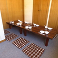3F半個室8名様テーブル1卓ご用意致しています。コース料理ご予約下さい。