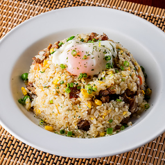 牛すじガーリックライス