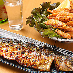 豊洲直送の魚を使用した焼き魚の定食が多彩！