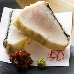福岡産 さわらの天ぷら 梅肉乗せ