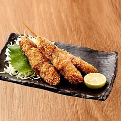 レア食感がクセになる マグロ串揚げ