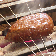 和牛の炭火焼き