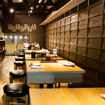 焼き鳥 マル八 練馬の雰囲気1