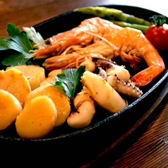 3種盛り合わせ(ホタテ・エビ・イカゲソ)