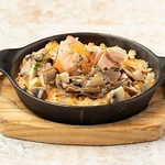 西宮北口 阪急西宮ガーデン ピザ イタリアン ランチ 飲み放題 女子会 誕生日 個室 デザート ケーキ