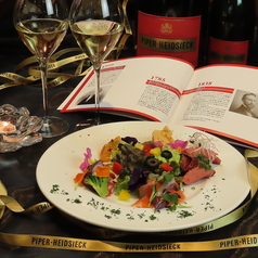 ランチは選べるパスタがメインのパスタセットをどうぞ！