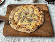 自家製パンチェッタの照り焼きピザ