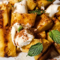 Grilled Pineapple with Rum/Mascarpone Cheese