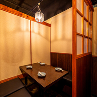 デートにも最適！2名から使えるスタイリッシュ個室空間