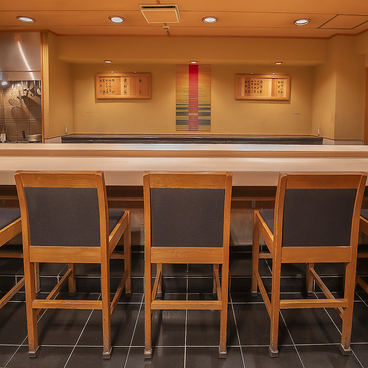 鮨 おか林の雰囲気1