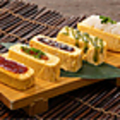 とり鉄特製出汁の出汁巻き玉子 5色ソース