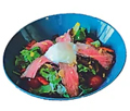 料理メニュー写真&nbsp;genkiサラダ(ローストビーフと半熟卵)