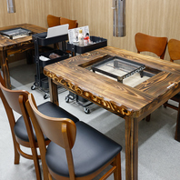 囲炉裏を囲んで素敵なひとときを