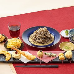 秋麗の一口天ぷらと冷たいそば