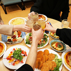 完全個室　居酒屋＆カラオケ　へそ　京都駅前店の写真