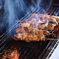 串は全て手打ち、備長炭火が香る美味しい焼き鳥です