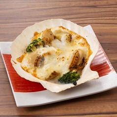 湾宝ホタテの貝皿グラタン