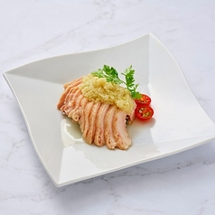 蒸し鶏の生姜ソース掛け