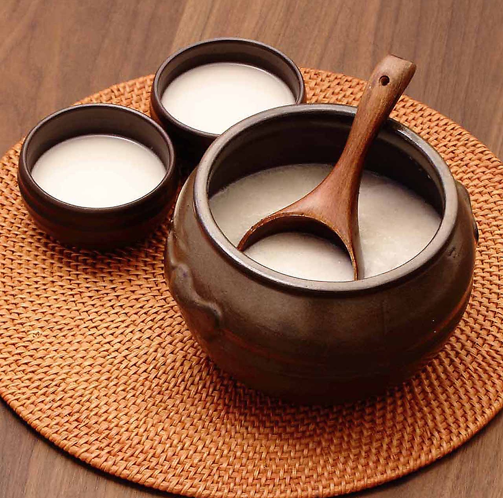 女性に大人気のマッコリも取り扱っております♪マッコリで作ったカクテルもご用意しています！