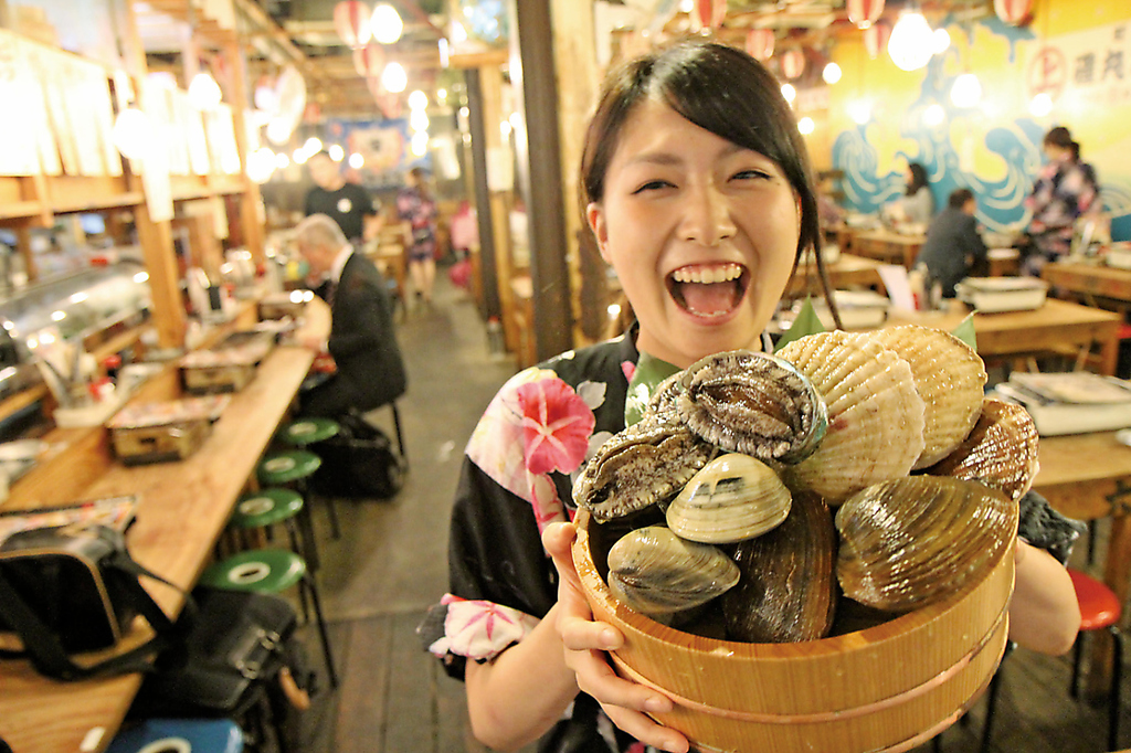 旬の素材をそのまま焼く浜焼きは魚介本来の美味しさを味わえます！