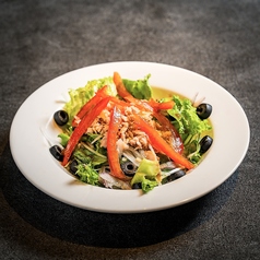 ツナとオリーブのサラダ