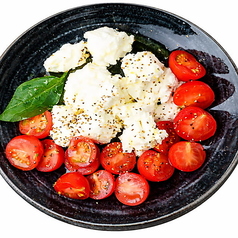 極みトマトのカプレーゼ