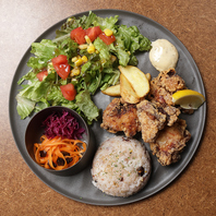 【cafeランチ】こだわり食材を使用したランチプレート