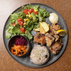 【cafeランチ】こだわり食材を使用したランチプレート