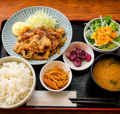 生姜焼き定食　税込850円