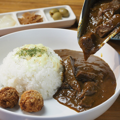 「尾崎牛」メソッドで贅沢に味わうおざきの経産牛カレー