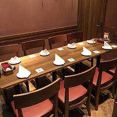 6名様～8名様用。お子様連れのご家族向けの個室です。周りを気にせず、ゆったりお過ごしいただけます♪