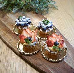 季節のフルーツタルトの写真