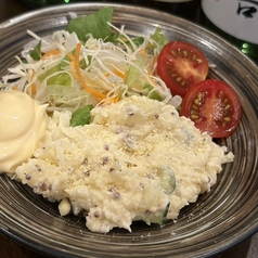 自家製ポテトサラダ