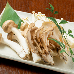 【鍋の追加食材】きのこ盛り